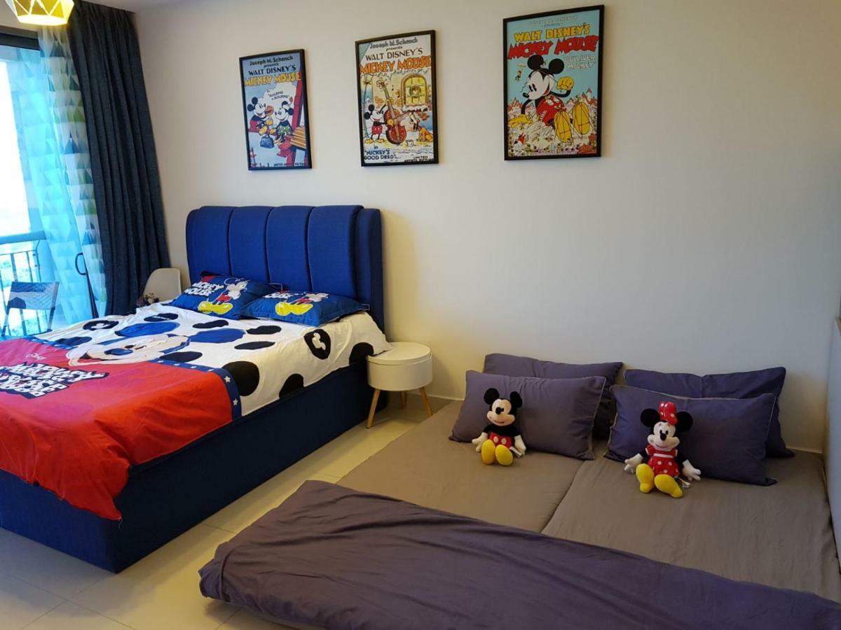 1-4Pax Mickey Mouse 1Bedrm At Puteri Harbour, Teega Suite Nusajaya  Luaran gambar